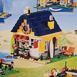 Lego 31035 Beach Hut House Creator 3 in 1 Set Sealed Retired