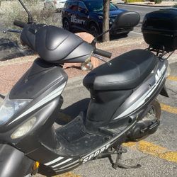 Moped. 