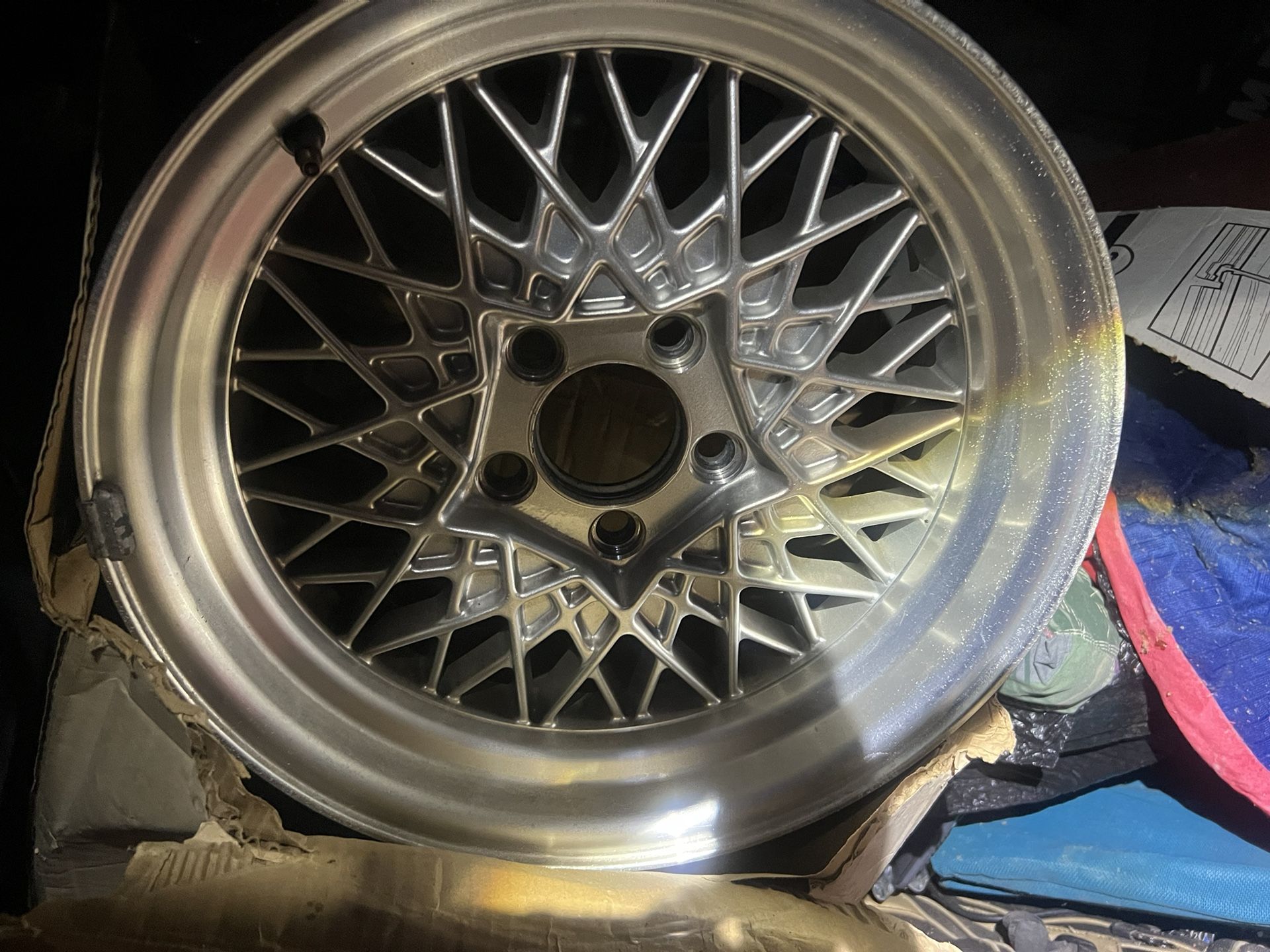 Set of 4 Crown Vic Mesh Wheels