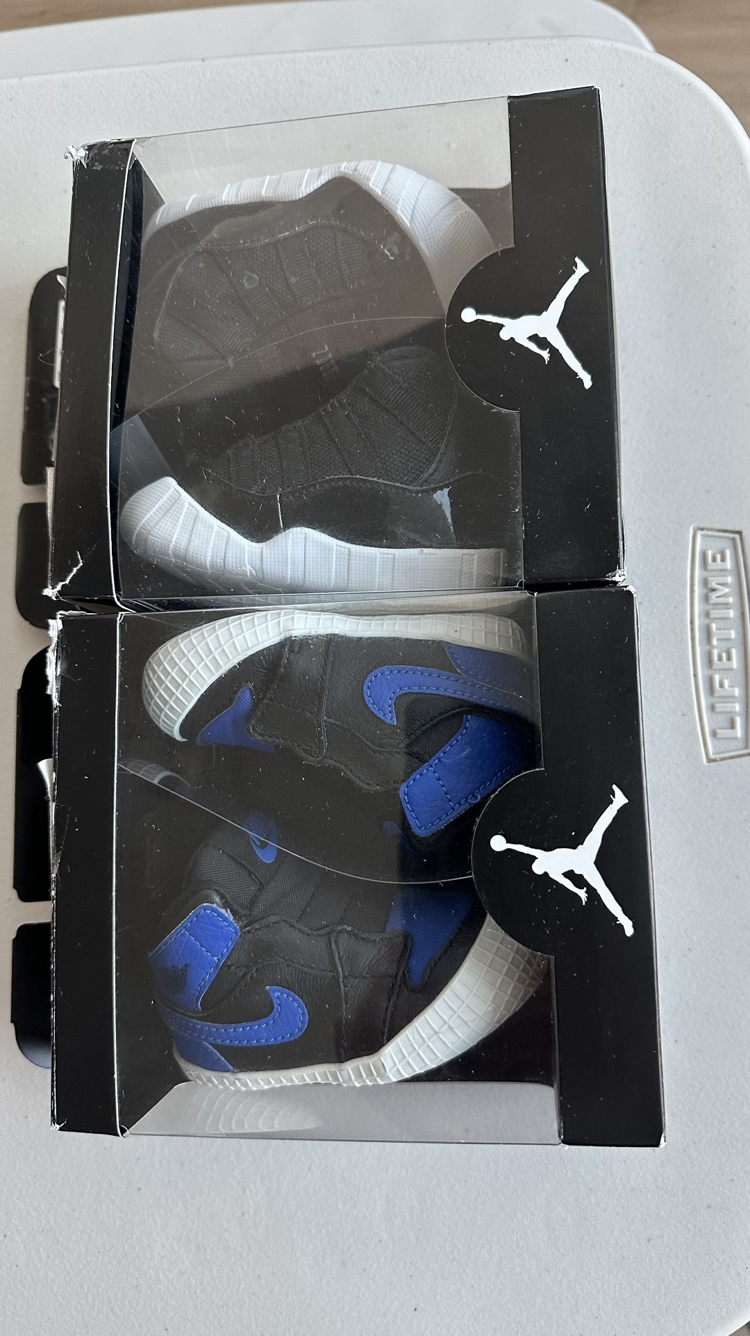 Jordan Infant Crib Booties