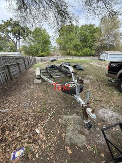 Boat trailer