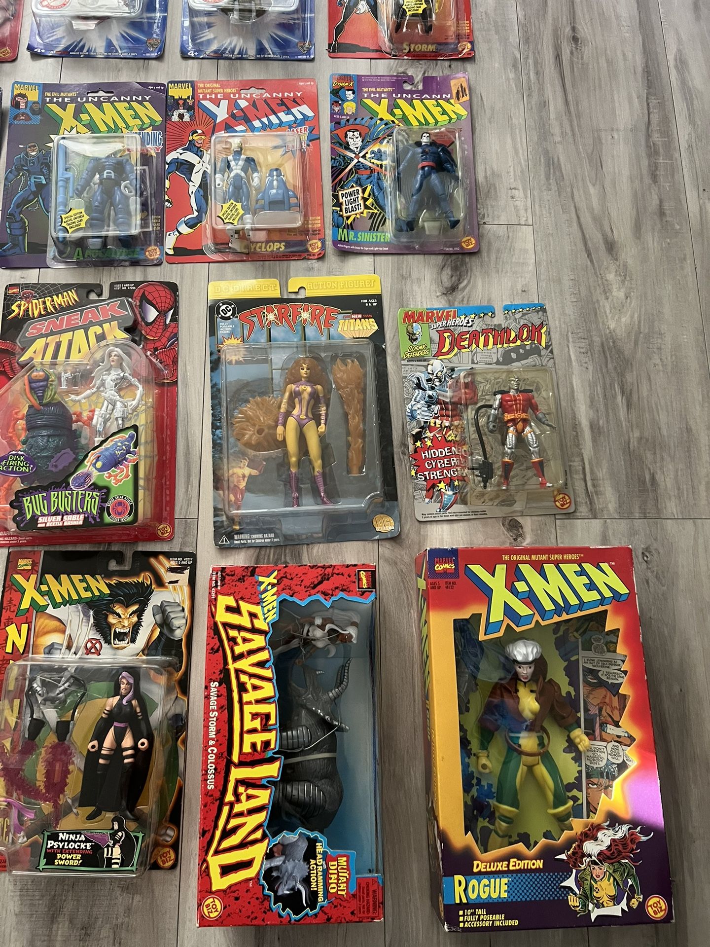90s Figures