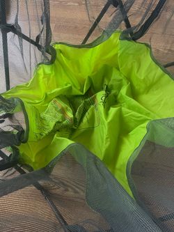 Foldable play pen