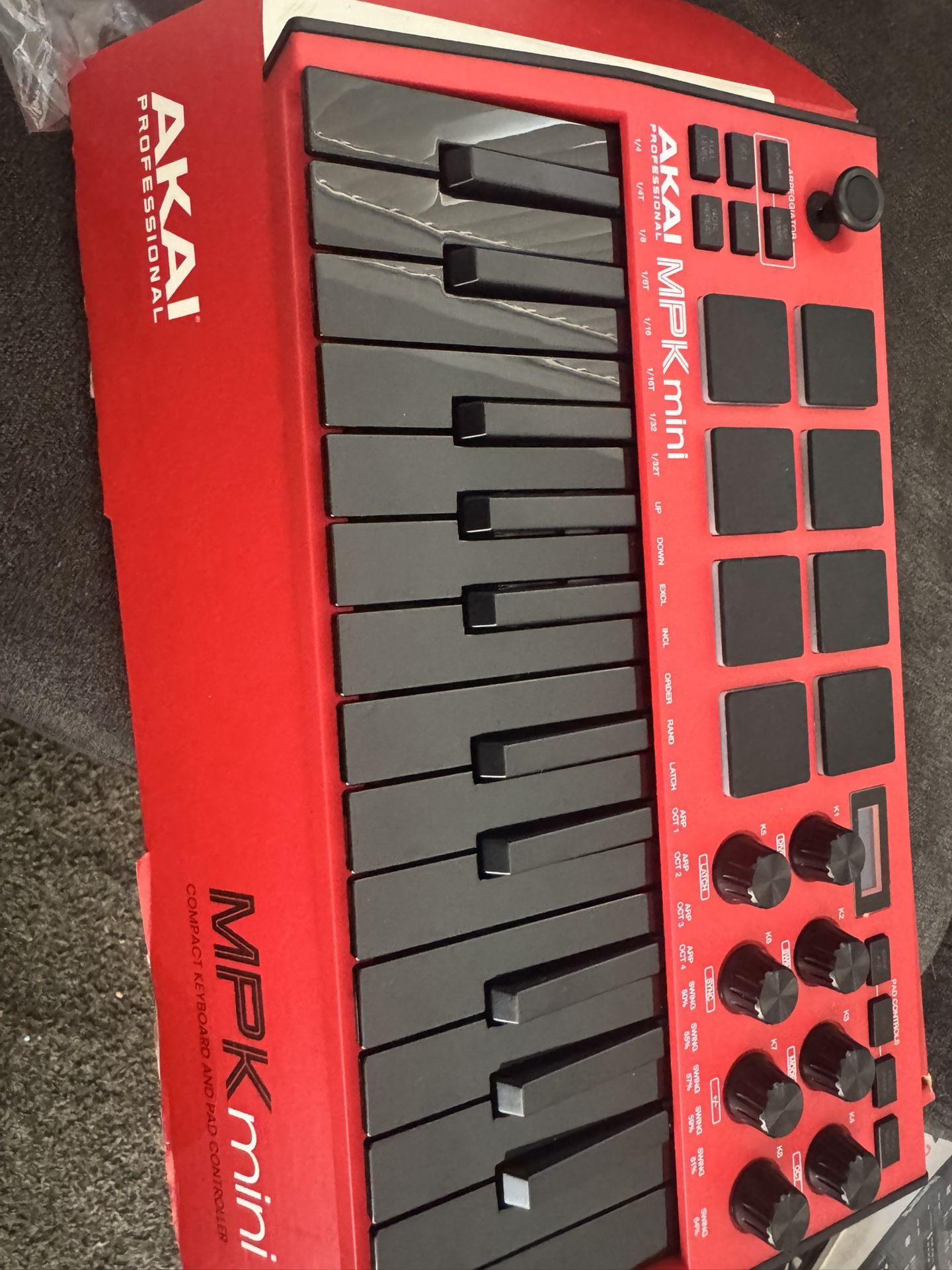 Akai MPK Mini Special Edition Red
