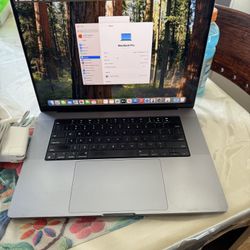 MacBook Pro 2021 M1CHIP.  16INCH 512 GB