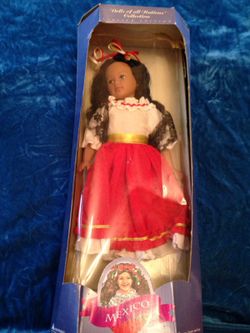 Doll of Nations (Mexico)