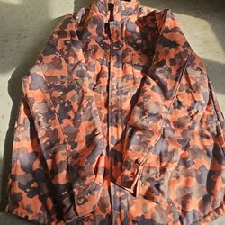 LCKR Camo Quilted Jacket XL – Brand New – Bronx
