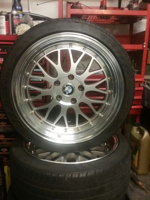 BMW YSM 944 RIMS WITH TIRES