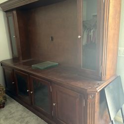 Beautiful Wall Unit Pick Up Only