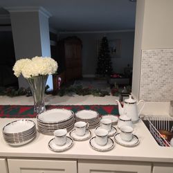 Dinnerware For Eight