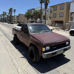 1987 Nissan Hardbody 
