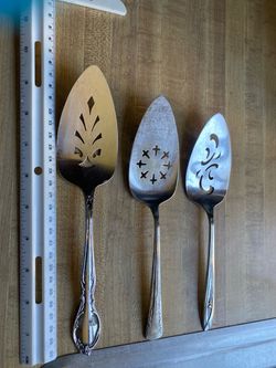 Vtg Pie servers