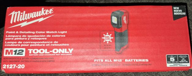 Milwaukee light