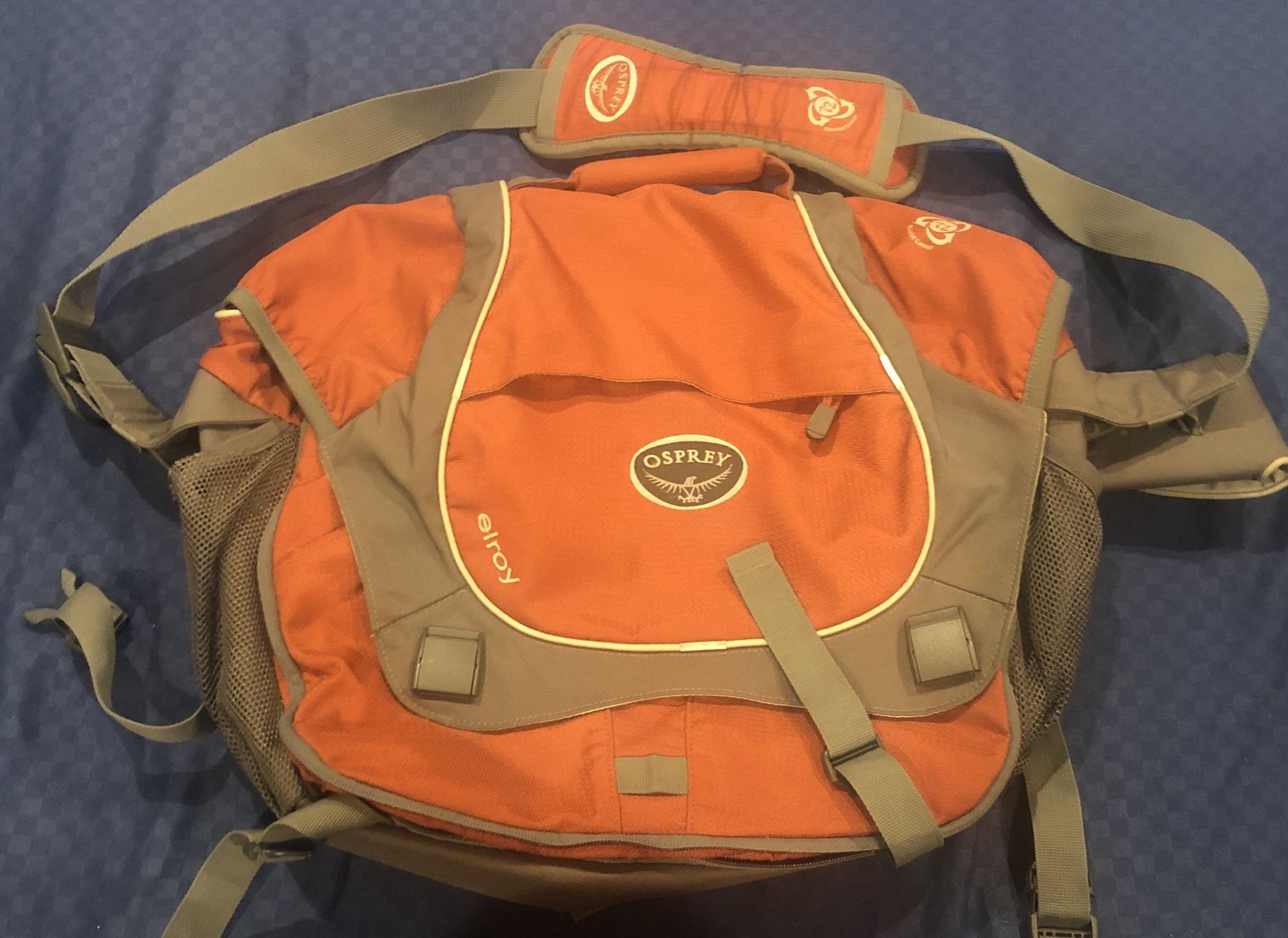 Osprey Elroy Messenger Bag Burnt Orange Travel Laptop Luggage Resource Eco