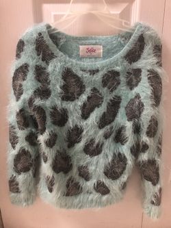 Beautiful Girls’s Sweater from Justice (Size 7)