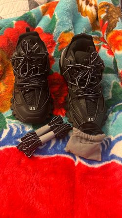Balenciaga tracks