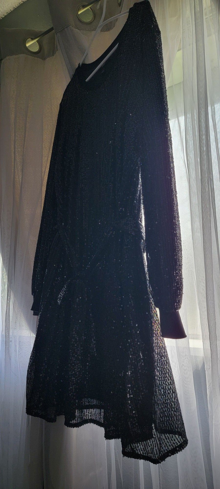 Size L Women's Simply Vera Long Sleeve Sequin Mini Dress