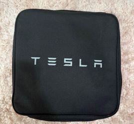 Tesla mobile connecter kit