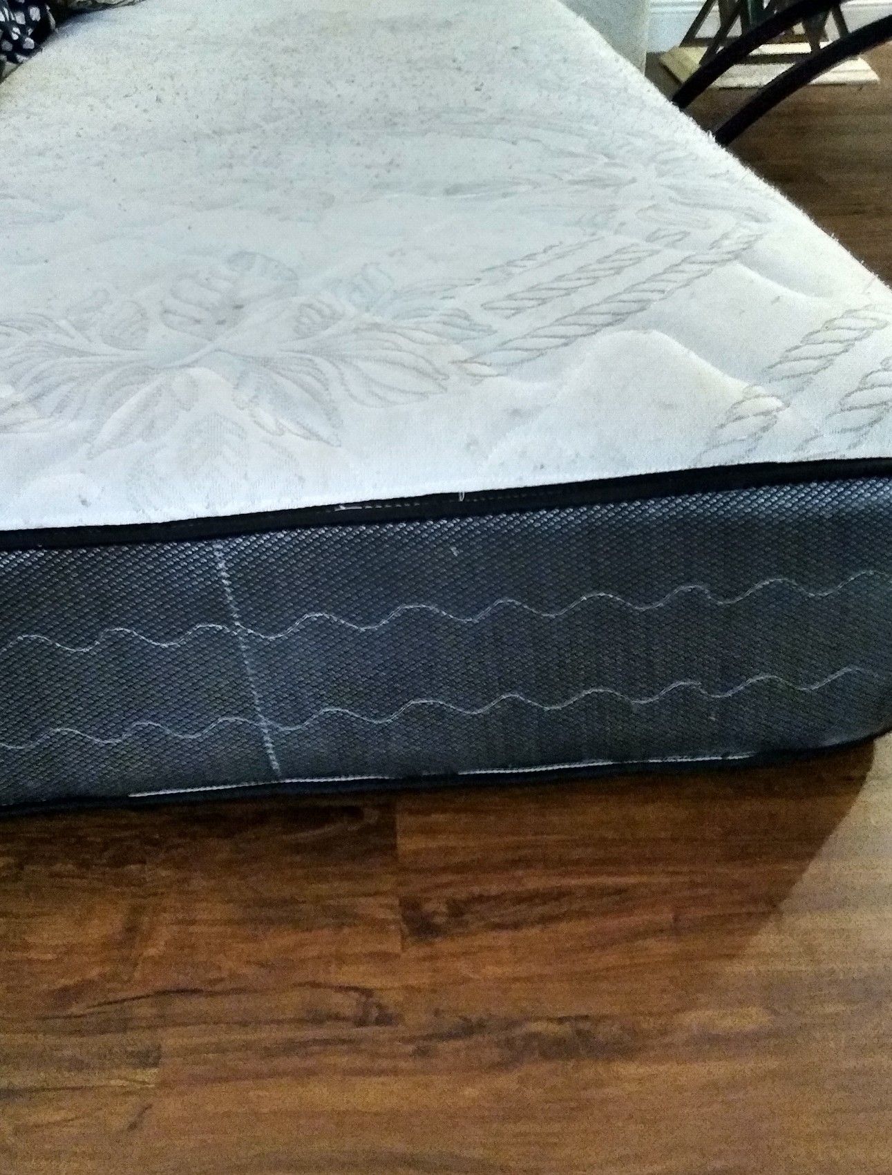 Twin Mattress with stand (never used)