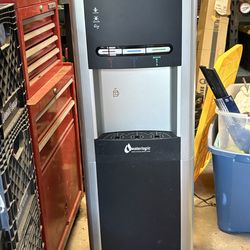 Water logic water machine