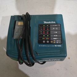 Makita 18v Battery Charger