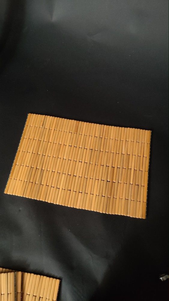 Set of 4 Bamboo Two-Tone Flexible Placemats – 18”x12”