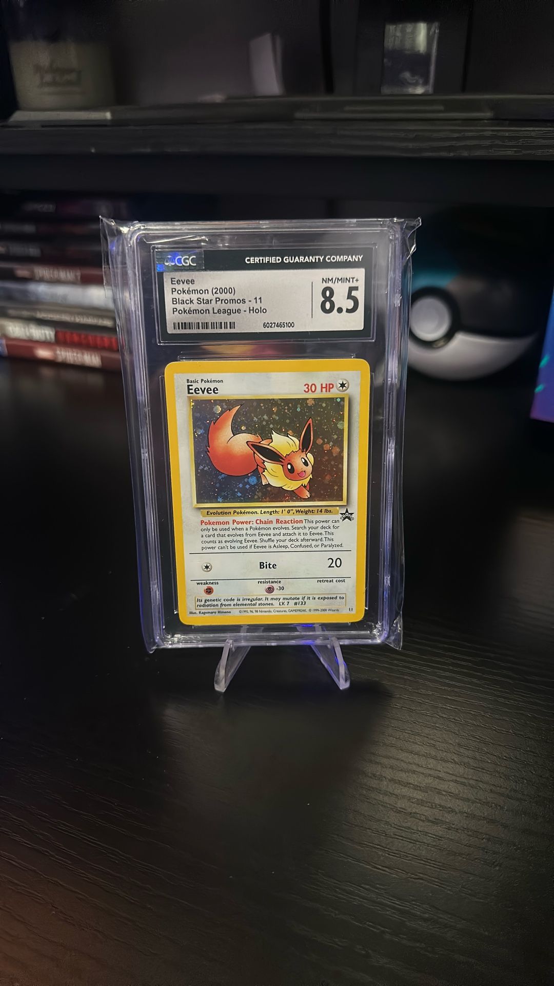 Pokémon Slab Eevee Black Star Promo 8.5 CGC