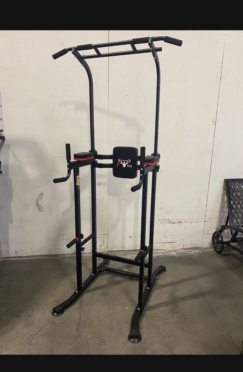 New 550 lbs Capacity Pull Up Bar Power Tower Dip Stands Fitness Exercise
