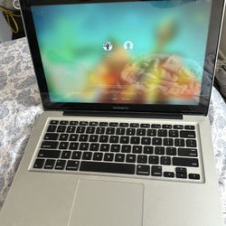 2013 mac book pro with charger