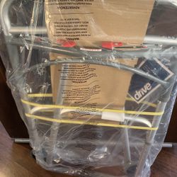 Metal Walking Whit Wheels