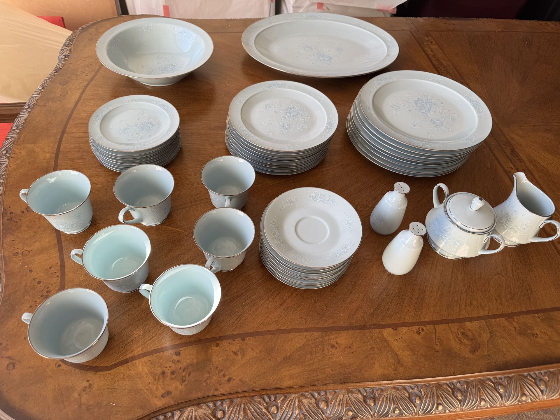 Vintage Noritake “Engagement” 8009 W81 – 43-Piece Dinnerware Set