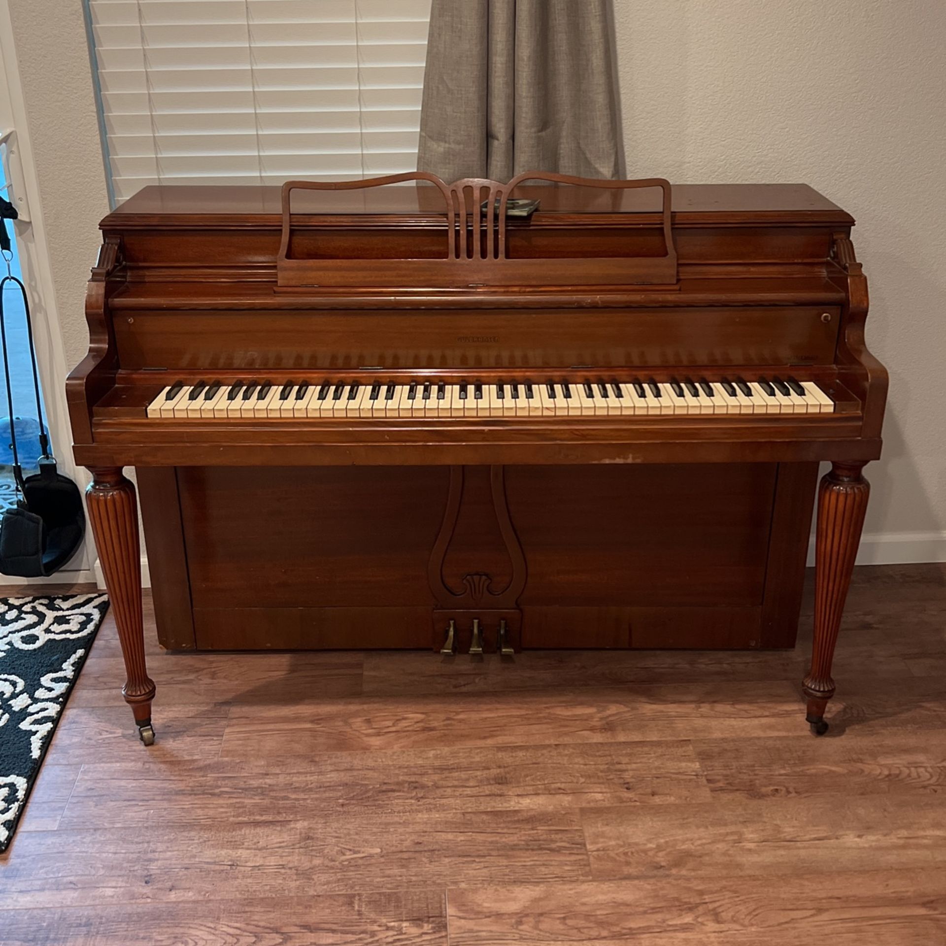 Antique Piano