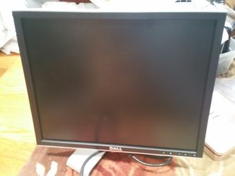 Dell 17 inch flat screen lcd monitor with 2 USB