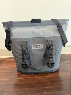 YETI Hopper Soft Cooler — Charcoal (Shoulder Strap Included)