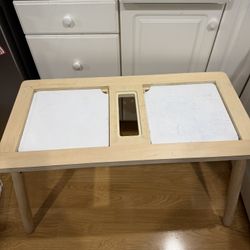 Kid Play Table 