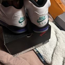 Jordan Grape 5s Size 7Y