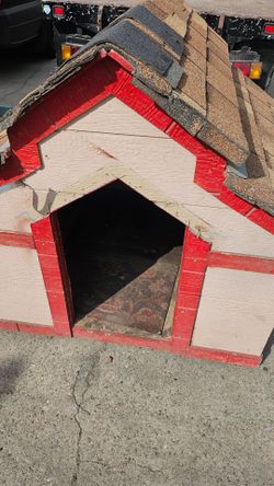 Dog house