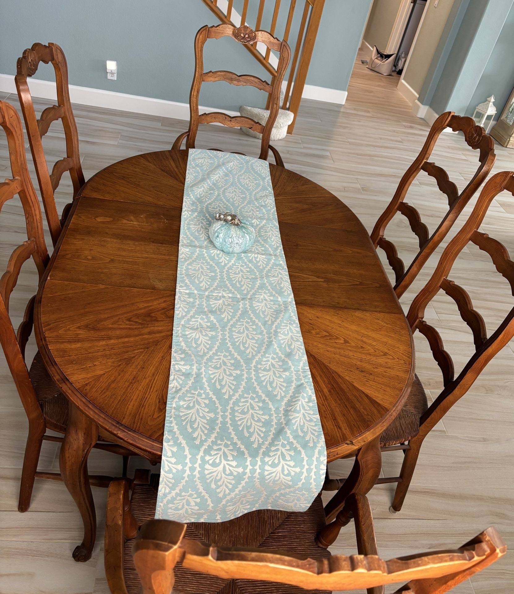 Dining Room Table And Chairs