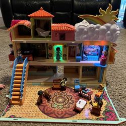 Disney Encanto Magical Madrigal House Playset