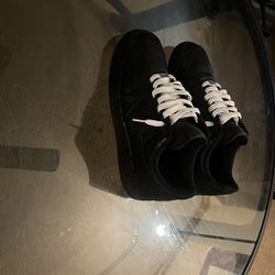 Black air force ones
