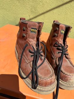 Shoes pair