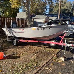 2020 Tracker Fishing Boat