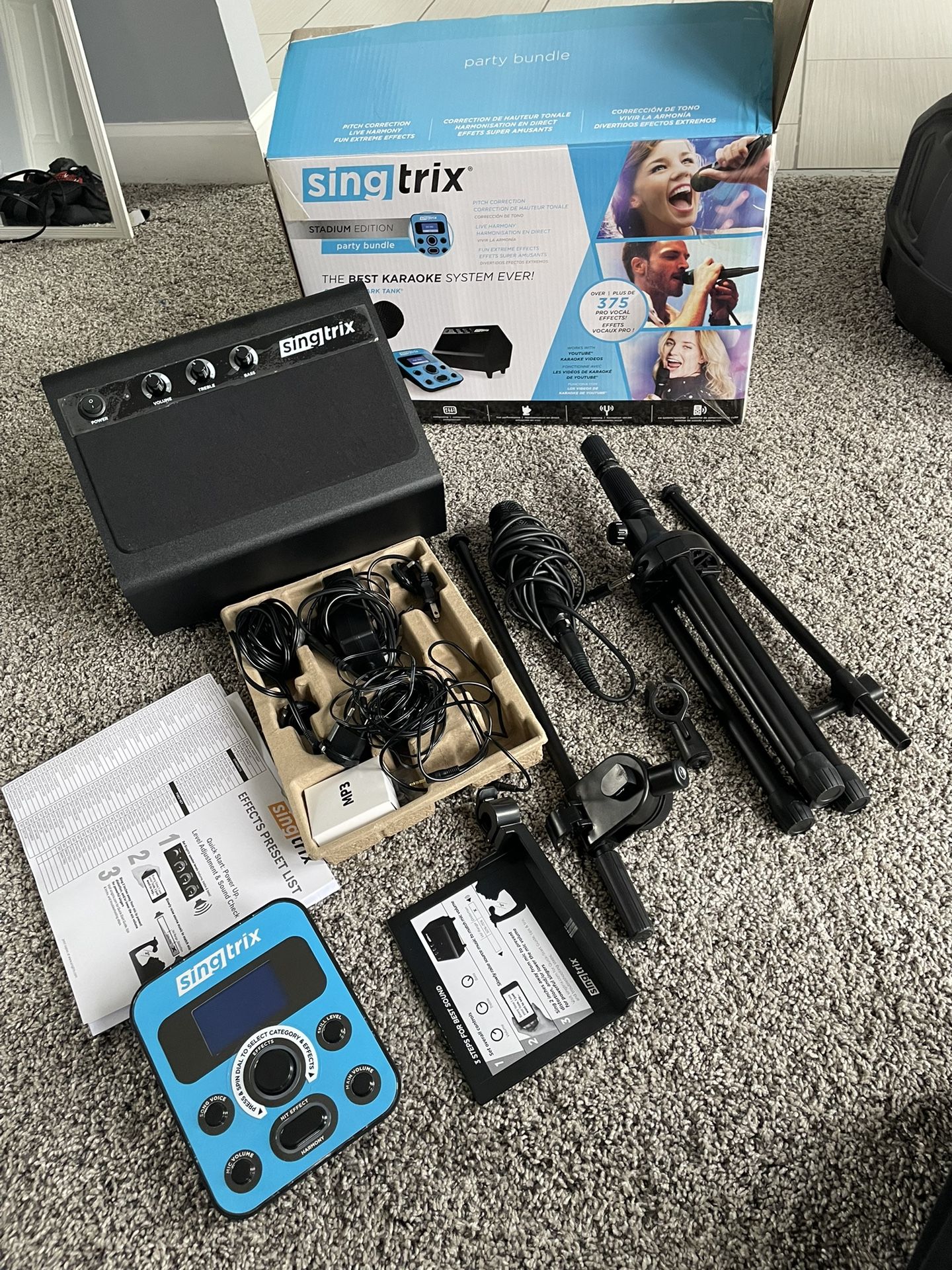 Singtrix Karaoke System Party Bundle