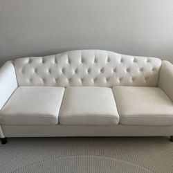 Selling a sofa