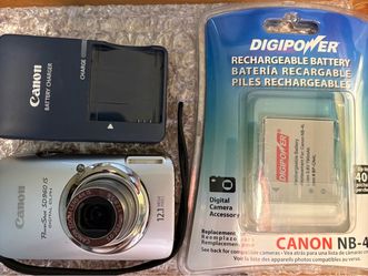 Canon PowerShot SD960 IS Digital Camera Bundle