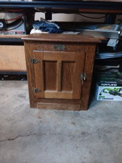 Wood Refrigerator (Made To Look Like Old Ice Box)
