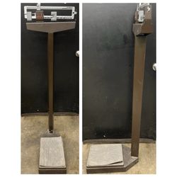 DETECTO Physician Scale. EYE LEVEL ANALOG BEAM SCALE