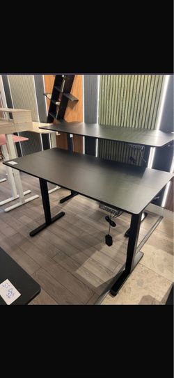 55’’ black standing desk ( I have lot of other sizes and colors )