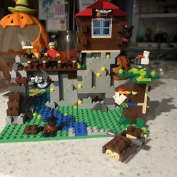 	 31025 LEGO Creator Mountain Hut