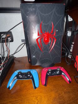 Ps5 Bundle Custom 825 Gb PRICE NEGOTIABLE